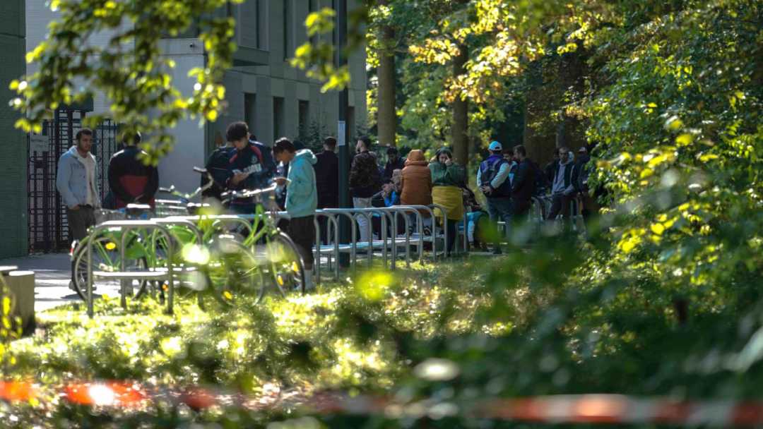 German Interior Minister Orders Ban on Entry for Undocumented Migrants